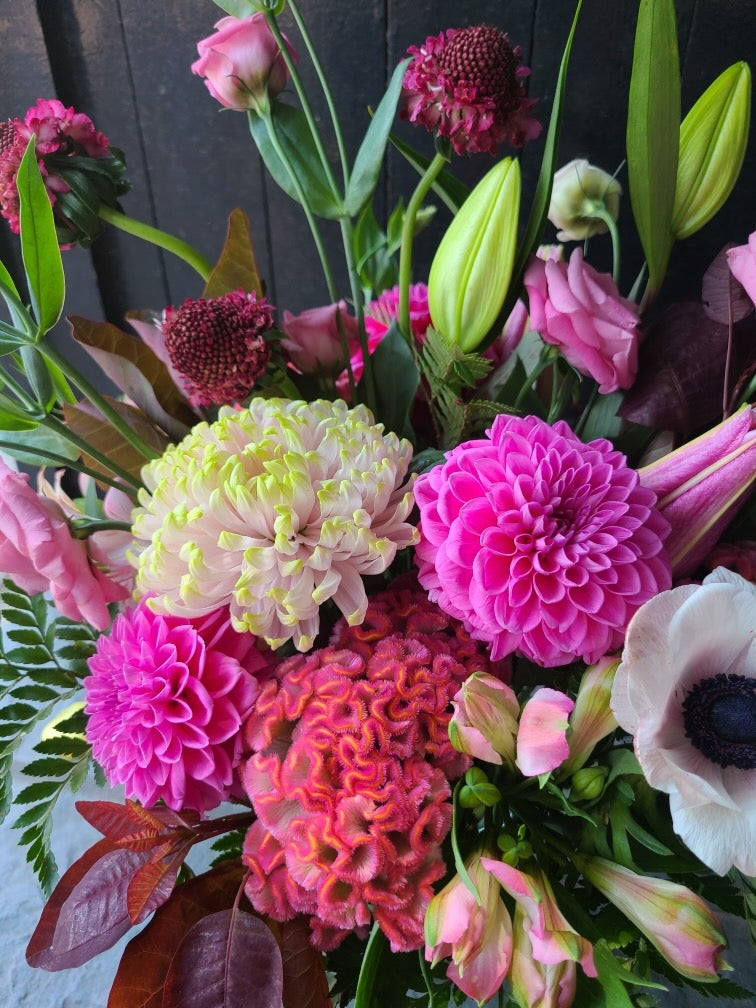 Ethical Florist's Choice Fresh Flowers - Bouquets & Vase Arrangements
