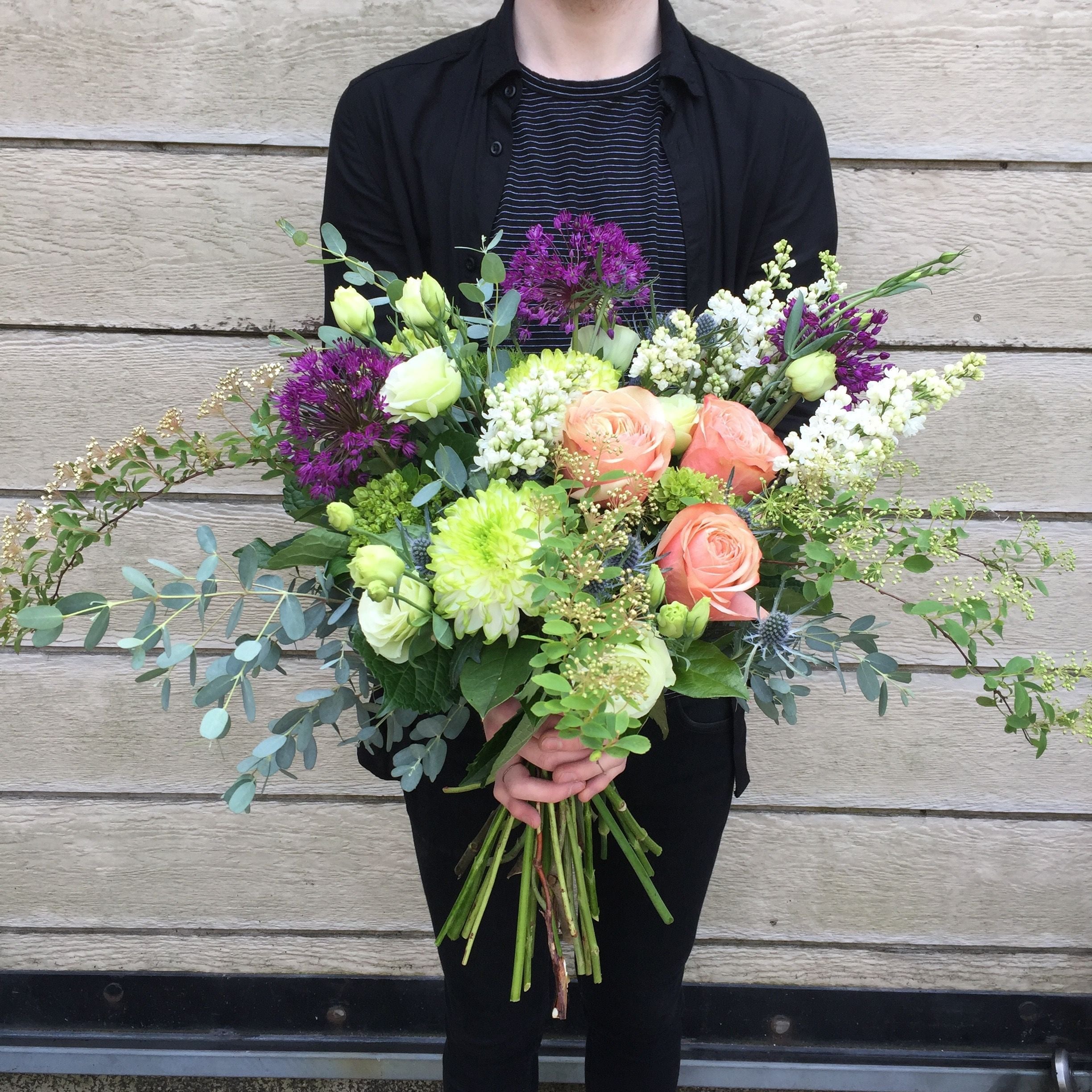 DIY Hand-tied Organic Fresh Flowers Bouquet Workshop Toronto Ontario Toronto Ontario Delivery